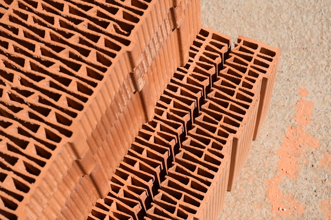 Jak wybrać odpowiednie miejsce na zakupy materiałów budowlanych
